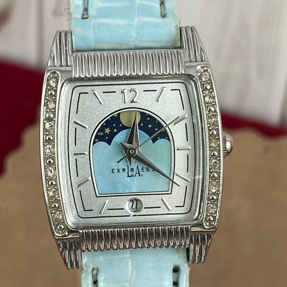 Vintage LA Express moonphase watch with Sculptured Case with Mineral Crystals